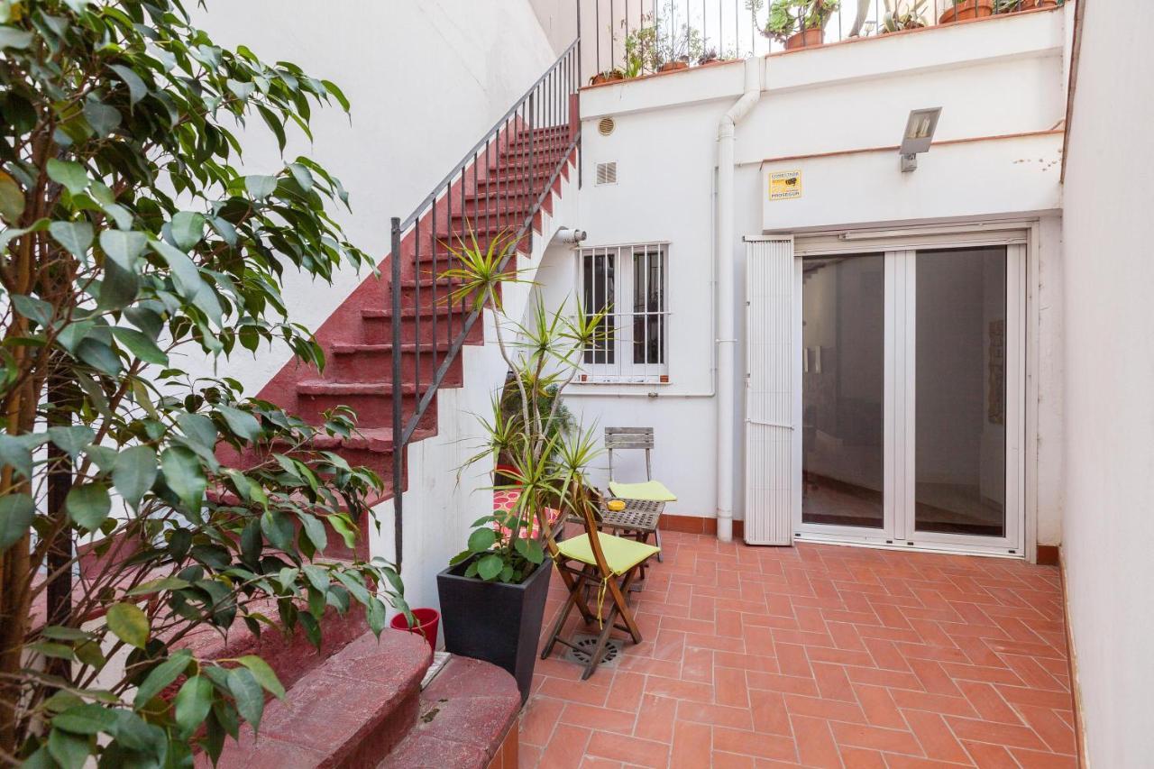 Monlau 12 Villa - Barcelona — Fotos 1